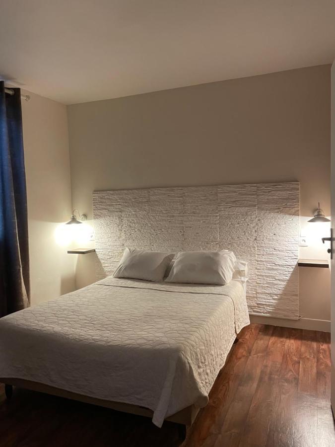 Hotel Le Derby Cagnes-sur-Mer Exteriör bild
